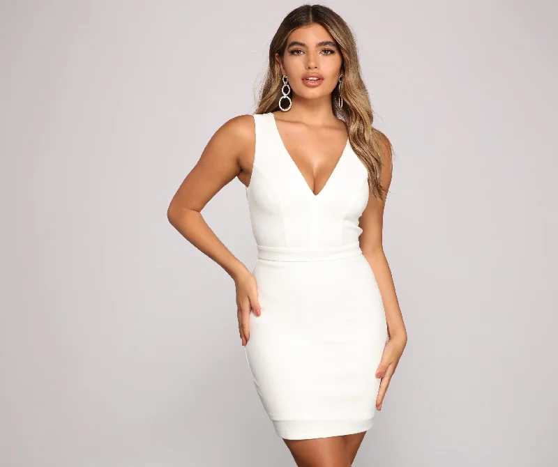 Stunning Babe Sleeveless Mini Dress