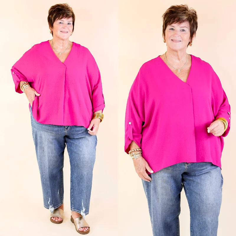 Weekend Out V Neck Placket 3/4 Sleeve Top in Magenta